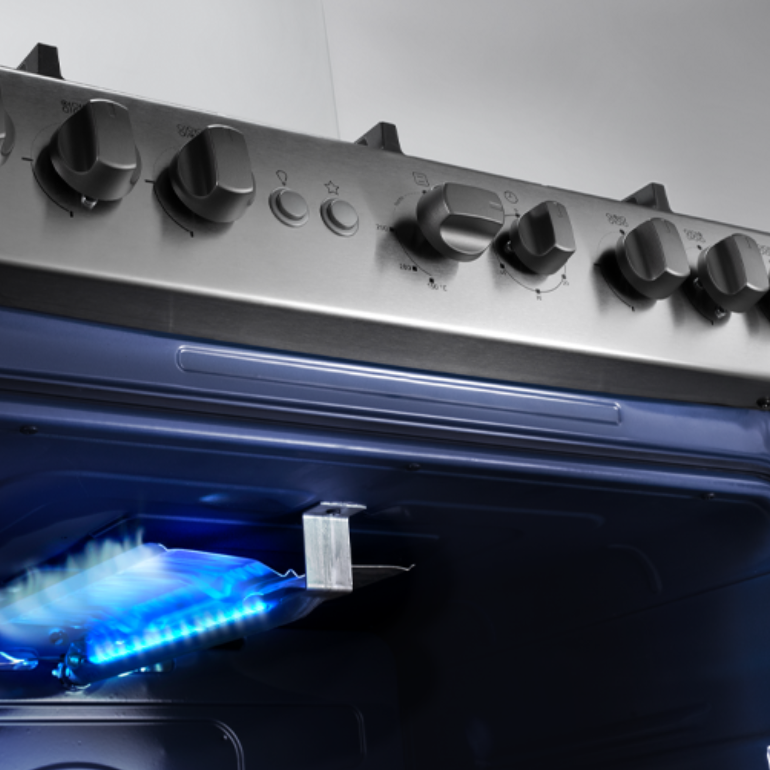 COCINA INDURAMA A GAS VARESE ZAFIRO 6 QUEMADORES CROMA - Imagen 5